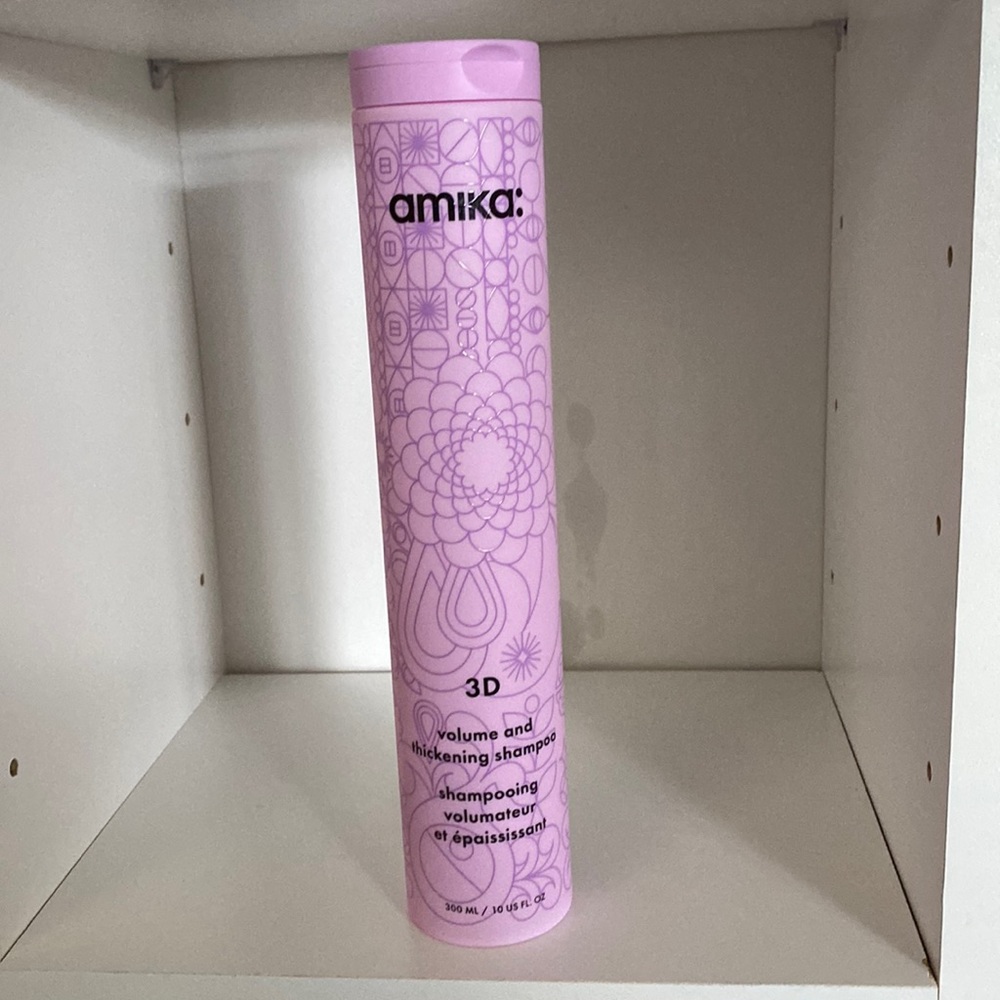 Amika 3D volume and thickening shampoo 10 us FL oz